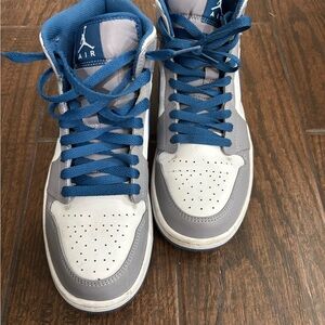Air Jordan 1 Sneakers Size 9
